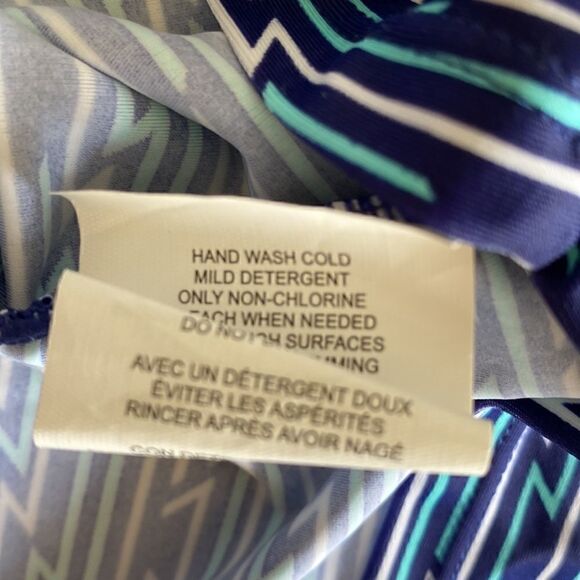 NWT Beach Bump Maternity Swim Tankini Top Blue Print Detachable Strap Size M - Picture 9 of 11